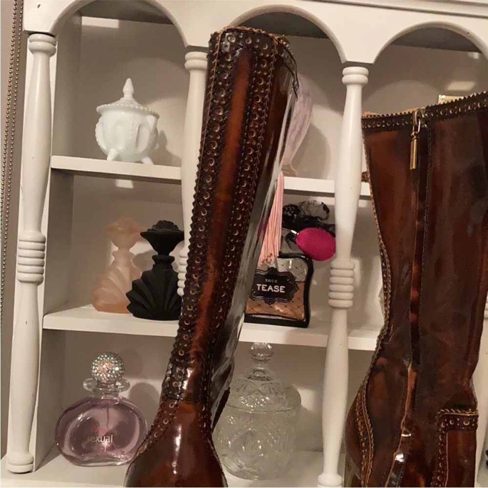 $3000 dolce & gabbana leather boots - Picture 8 of 16